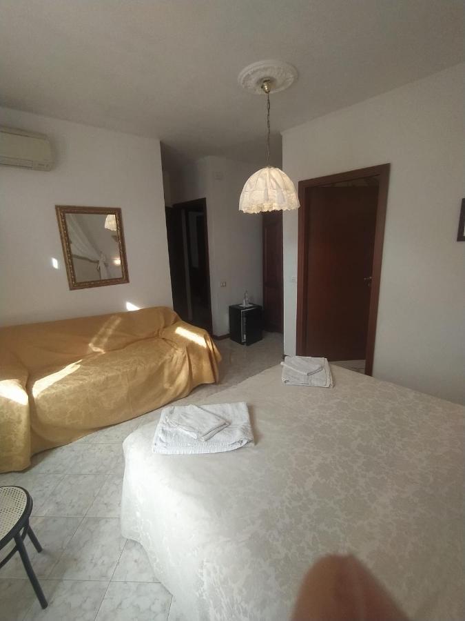 Ca Isabella Bed & Breakfast Venesia Bagian luar foto